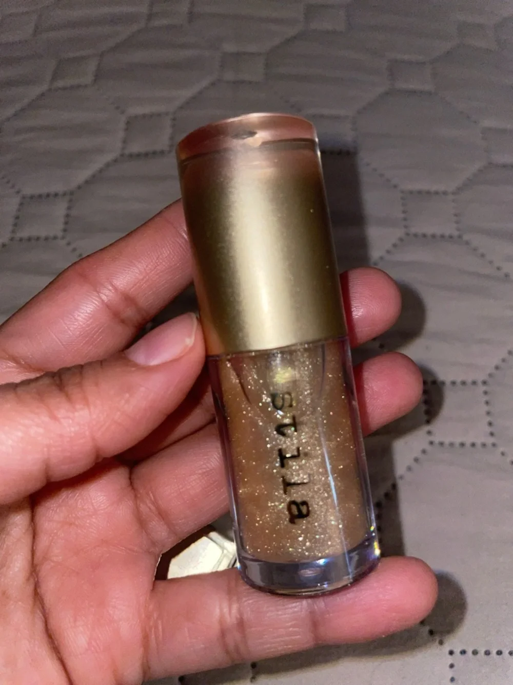 Stila Gold Glitter Gel Lip Oil